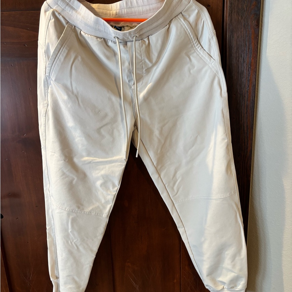Women's Cream Jogger Pants